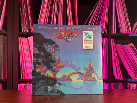 Yes - Roosevelt Stadium, Jersey City (Brick & Mortar Exclusive)