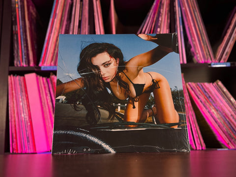 Charli XCX - Crash