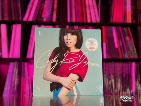 Carly Rae Jepsen - Kiss