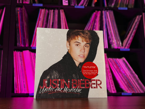 Justin Bieber - Under The Mistletoe