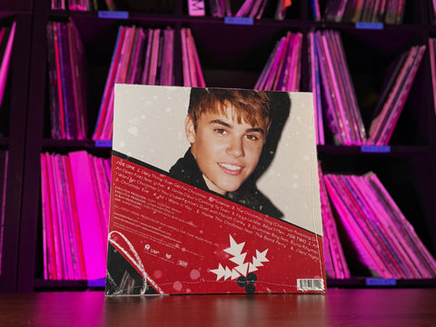 Justin Bieber - Under The Mistletoe