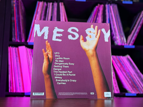 Olivia Dean - Messy