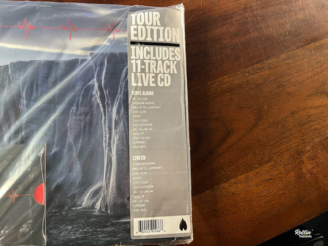 Pearl Jam - Gigaton (Tour Edition w/ CD)