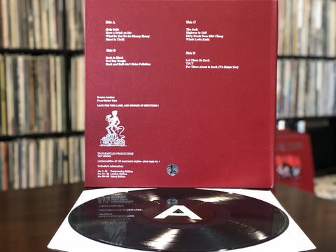 AC/DC- Palais Des Sports, Lyon, France 1982 TBP 2XLP Red Leather