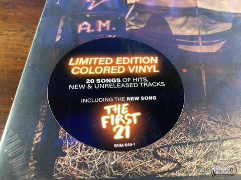 Sixx: A.M. - Hits (Translucent Red with Black Smoke Vinyl)