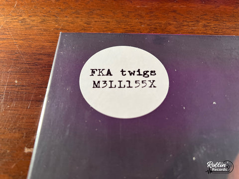 FKA Twigs - M3ll155x