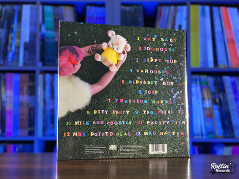 Melanie Martinez - Cry Baby