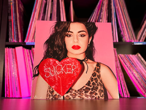 Charli XCX - Sucker