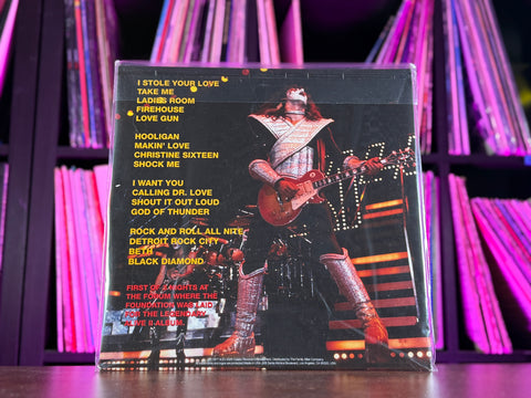 Kiss – First Nite At The Forum 77
