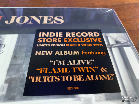 Norah Jones - Pick Me Up Off The Floor (Indie Exclusive Black & White Vinyl)