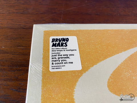 Bruno Mars - Doo-Wops & Hooligans