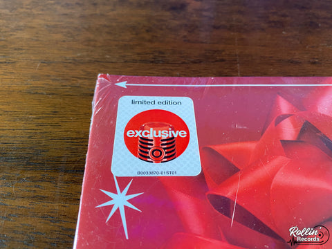 Gwen Stefani - You Make It Feel Like Christmas (Target Exclusive Silver Vinyl)