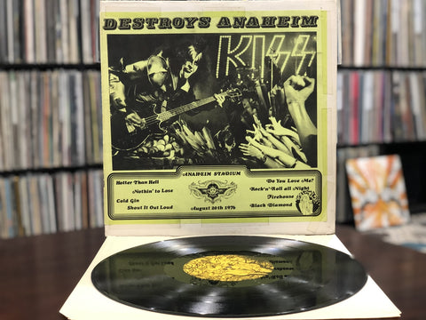 Kiss - Destroys Anaheim