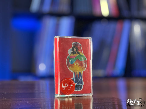 Bjork - Volta (Red Cassette)